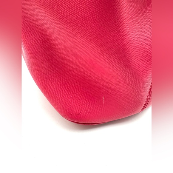 Coach Peyton Leather Drawstring Carryall - Picture 15 of 16